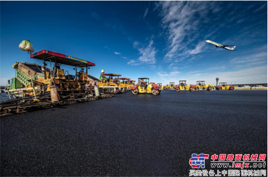 中大機械：不走尋常路 傳承匠心成就中國公路攤鋪專(zhuān)家